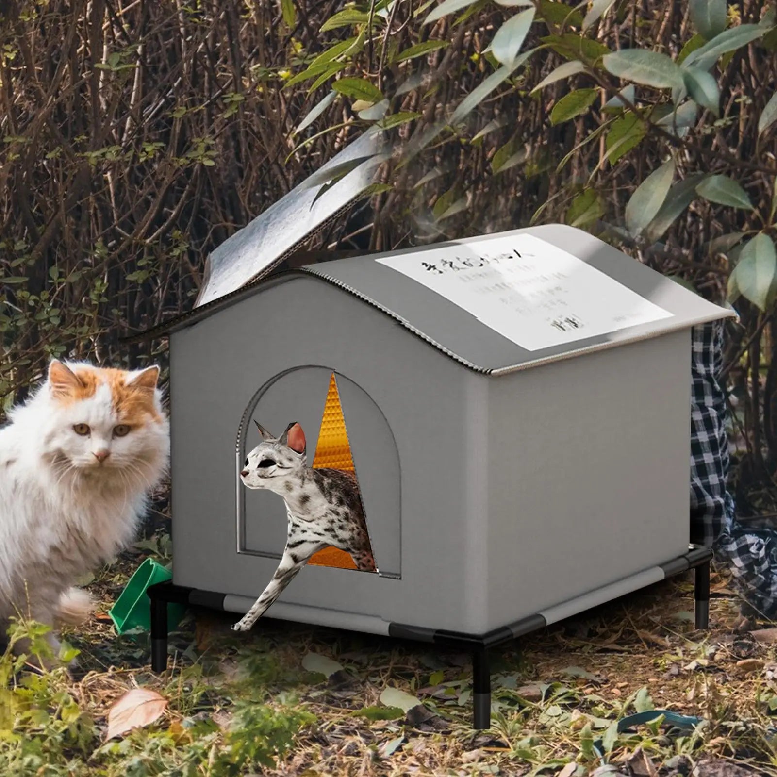 Cozy Haven Winter Cat Shelter
