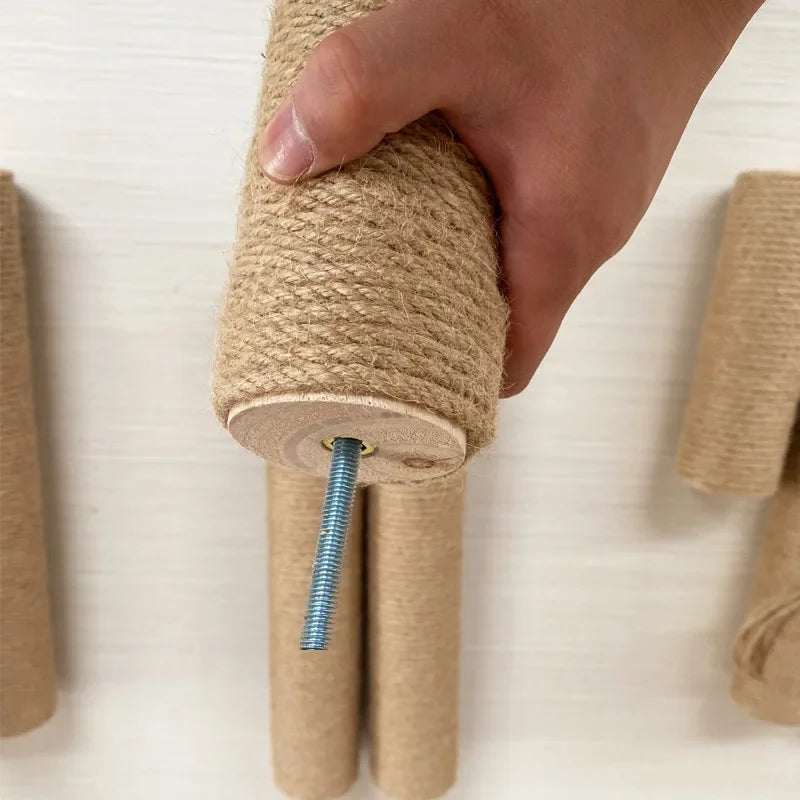 PetJoy™ Premium Sisal Scratching Post